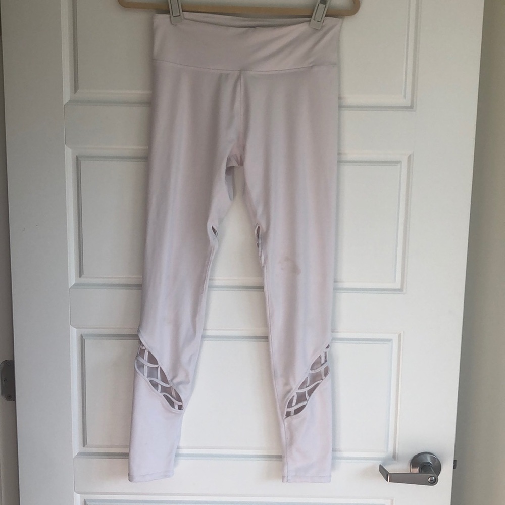 White leggings with cutouts